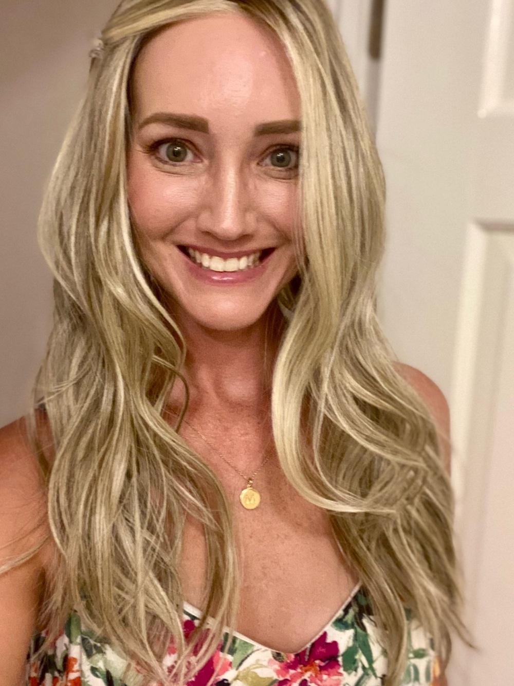 NWT wigs for every woman brand JORDAN GLAZED BLONDE